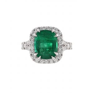 Platinum Beryl Emerald Diamond Ring